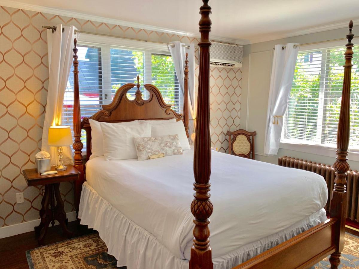 Ivy Manor Inn Village Center Bar Harbor Exteriér fotografie